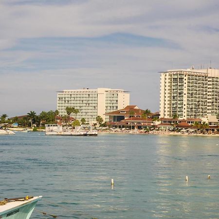 Czar'S Oasis Apt B27 @ Ocho Rios Luaran gambar