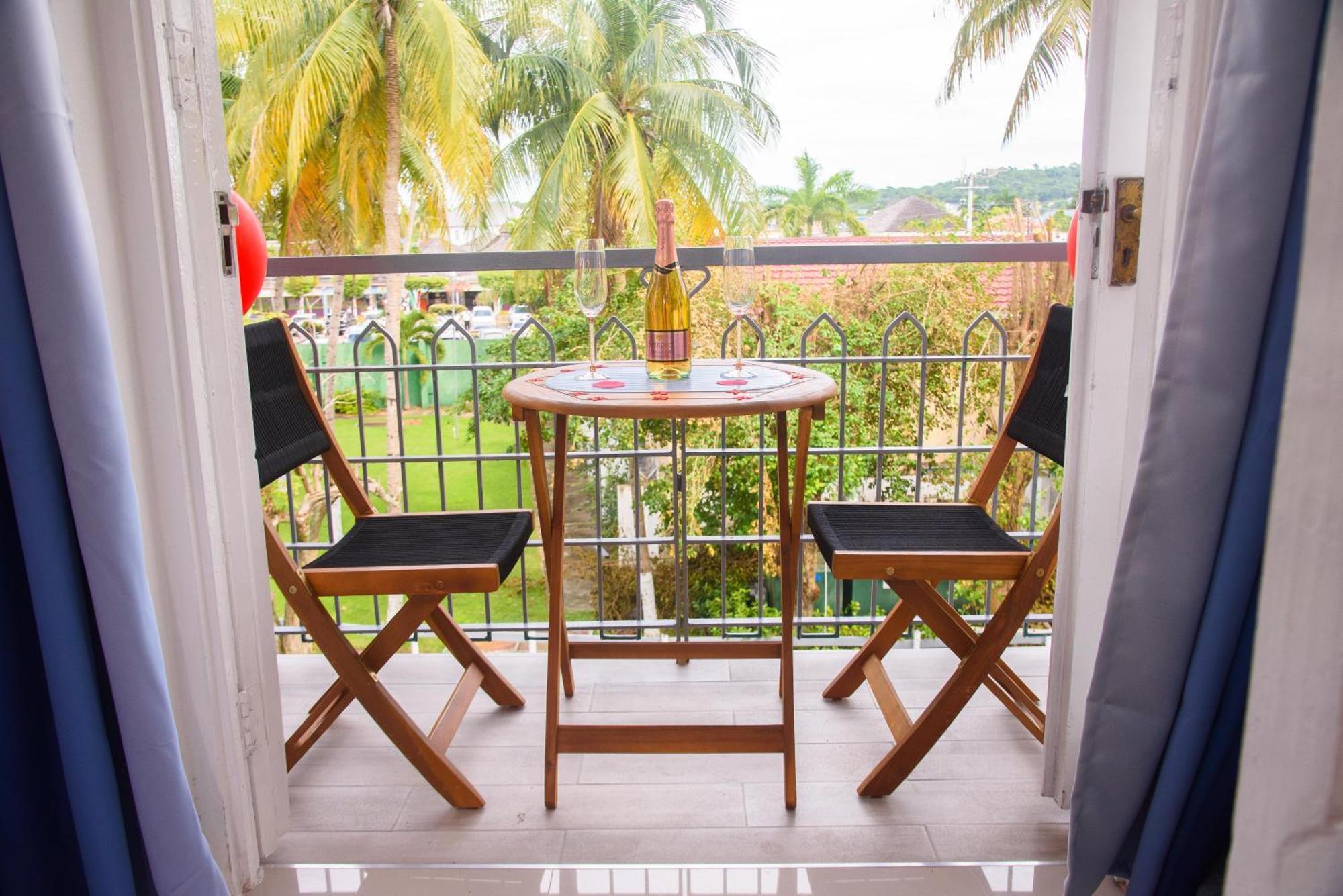 Czar'S Oasis Apt B27 @ Ocho Rios Luaran gambar