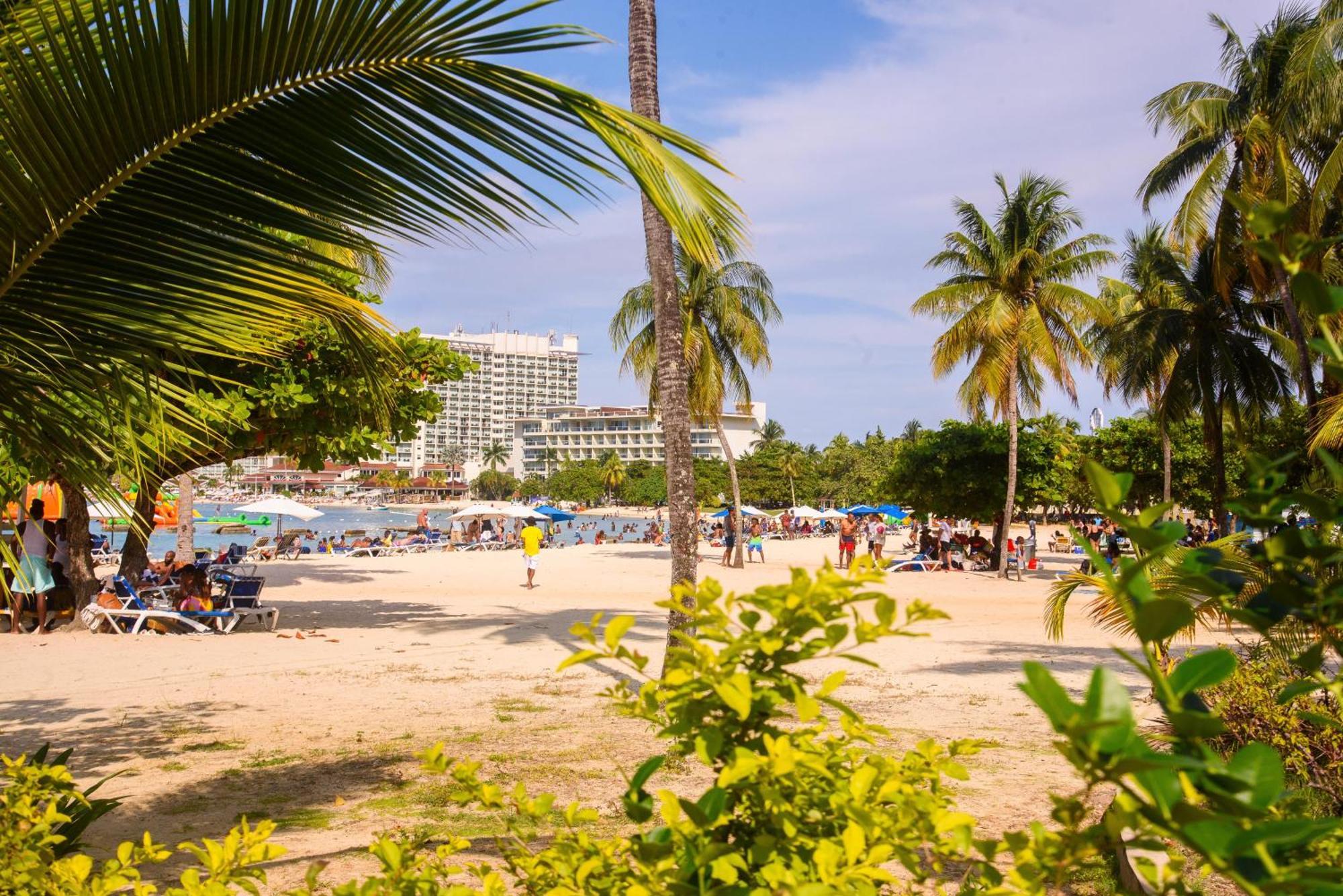 Czar'S Oasis Apt B27 @ Ocho Rios Luaran gambar